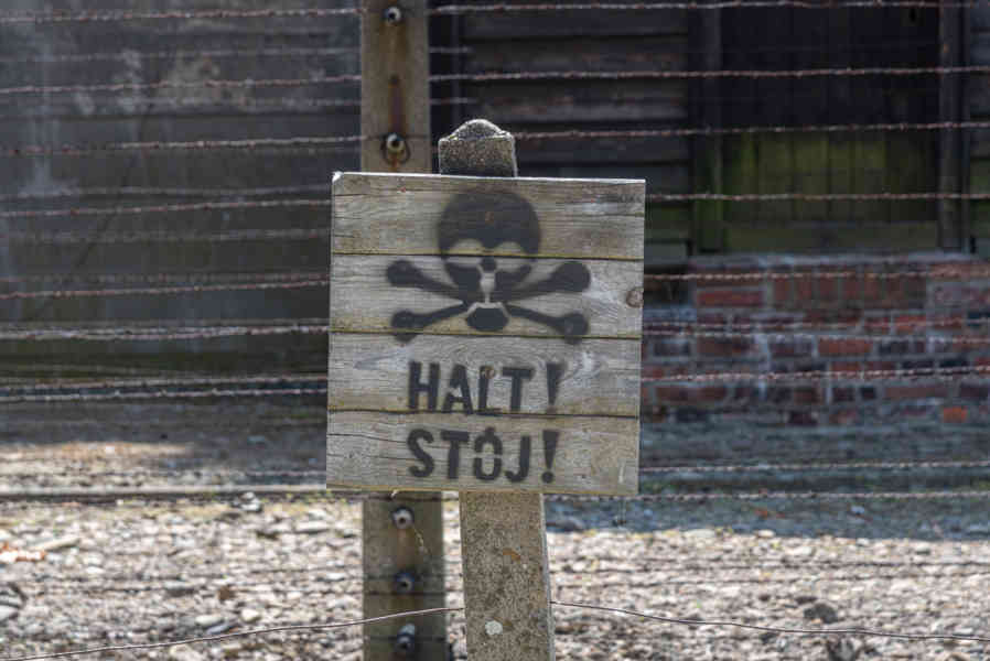 Polonia 016 - Auschwitz I.jpg